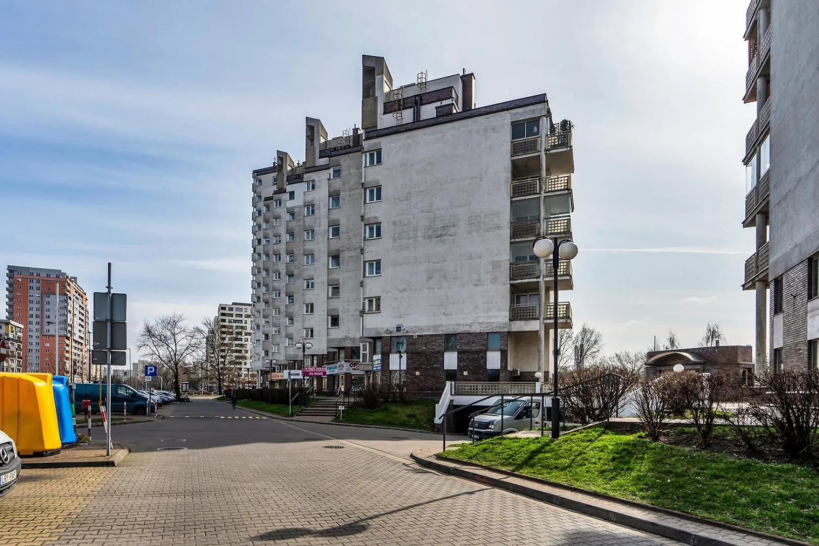 Goclaw Retreat With Balcony - River & Park Nearby - By Rentujemy Apartment Warsaw Poland